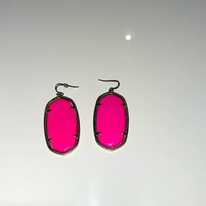 Kendra Scott hot pink earrings